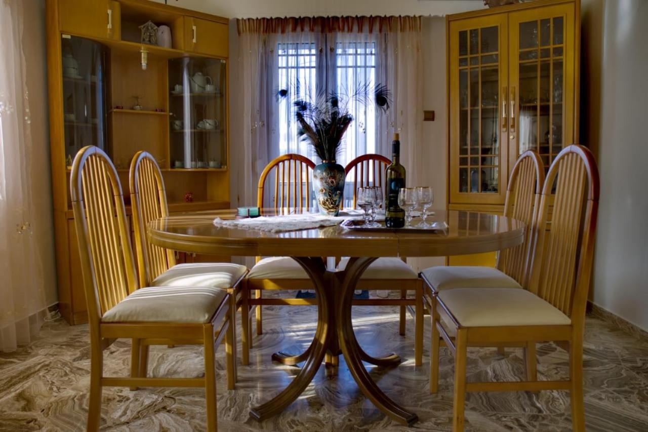 Afroditi'S House Βίλα Τριοβάσαλος Εξωτερικό φωτογραφία
