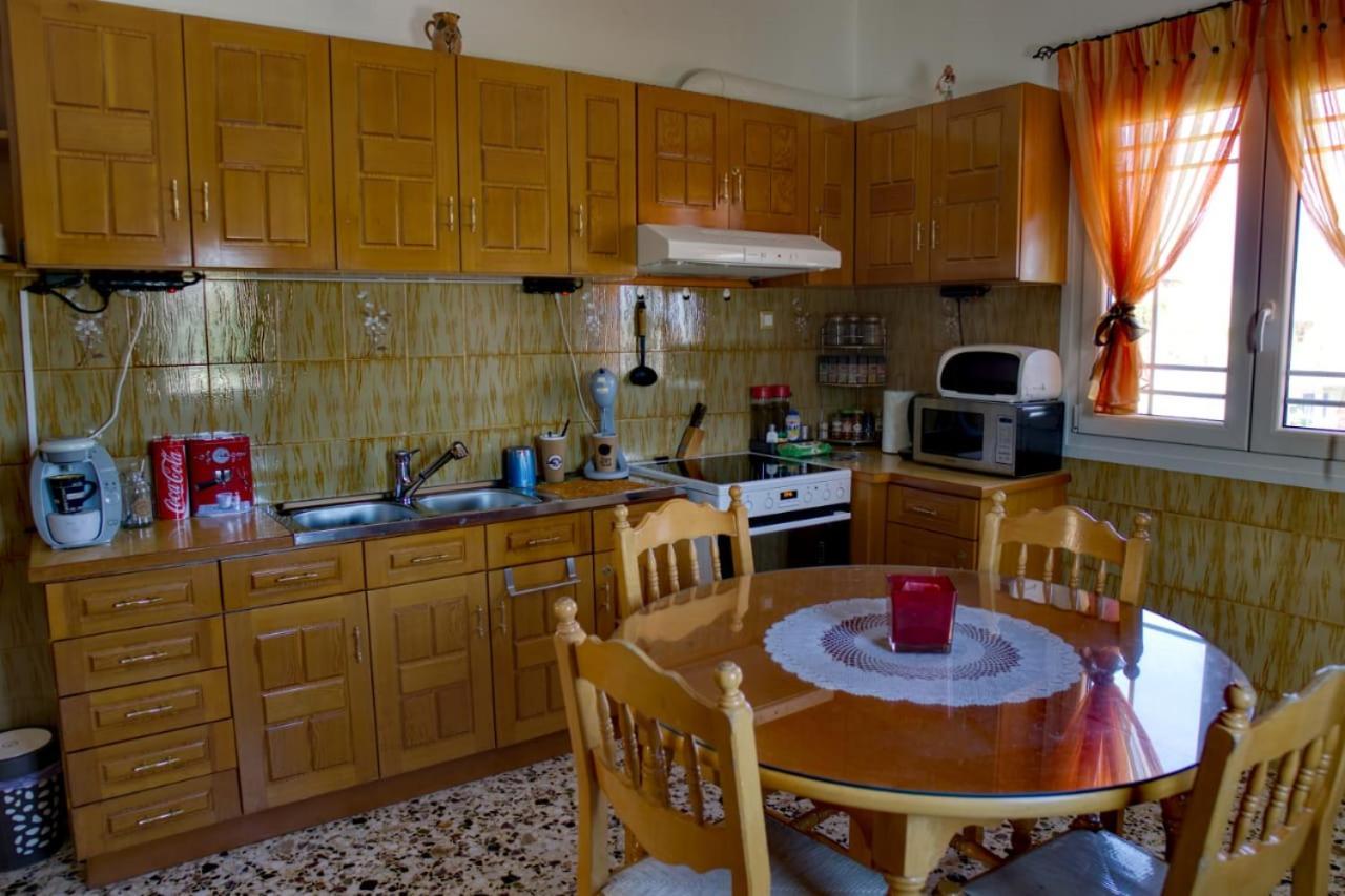 Afroditi'S House Βίλα Τριοβάσαλος Εξωτερικό φωτογραφία